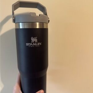 Stanley 30oz Travel Tumbler w/ flip top straw